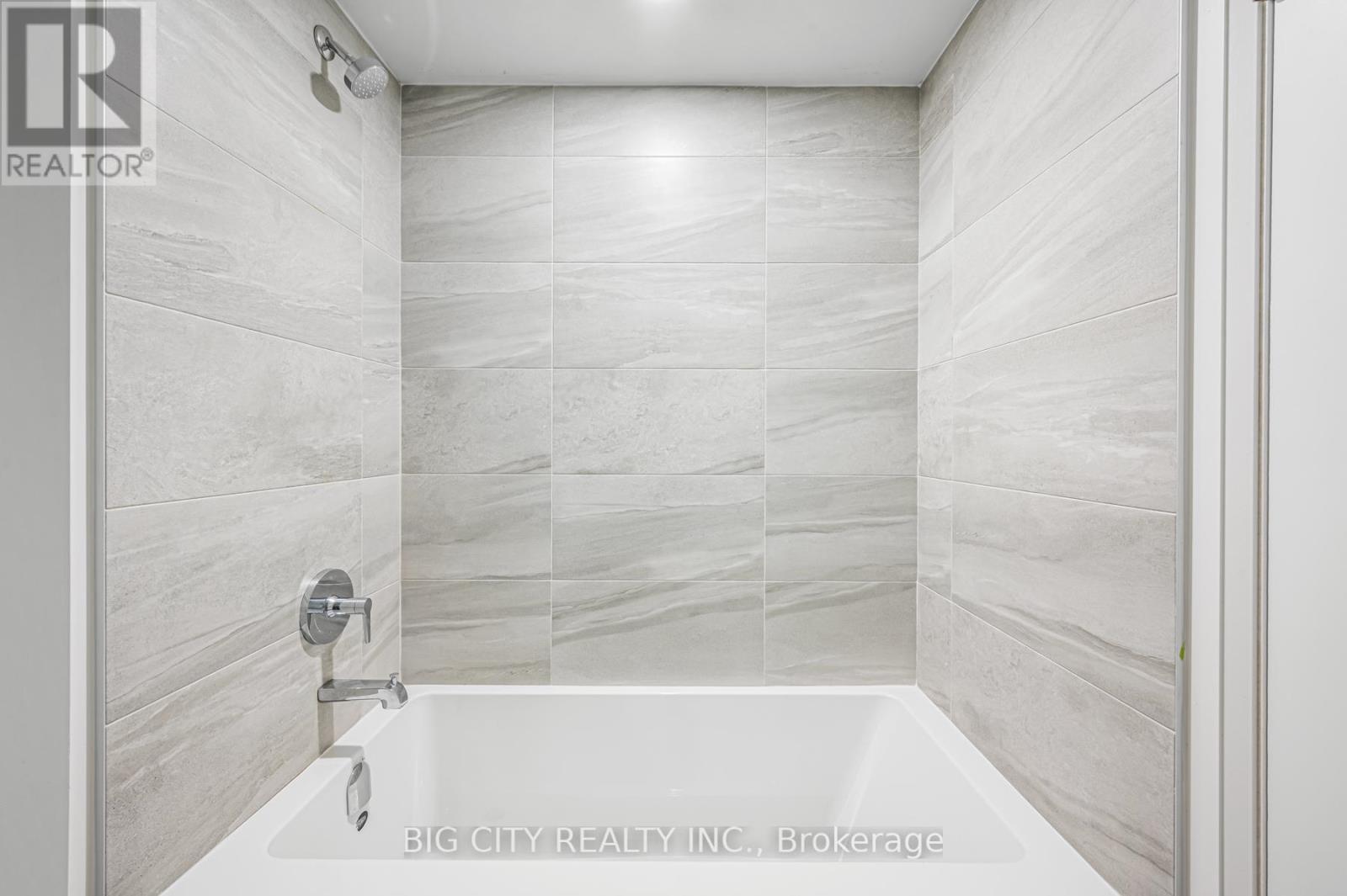 Photo 31 of 317 36 Brentcliffe Road, Toronto ON