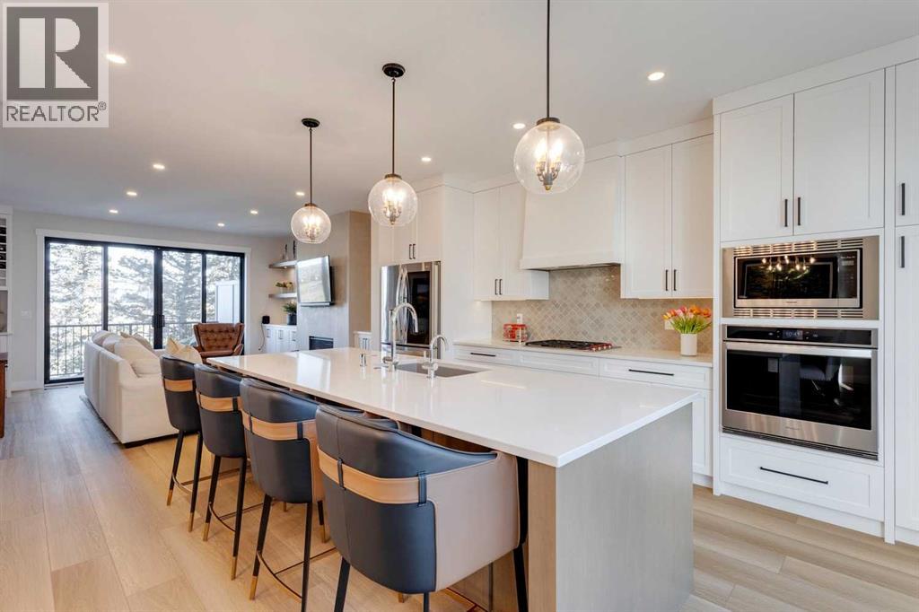 Single Family House for Sale in   Discovery Drive SW Discovery Ridge Calgary 