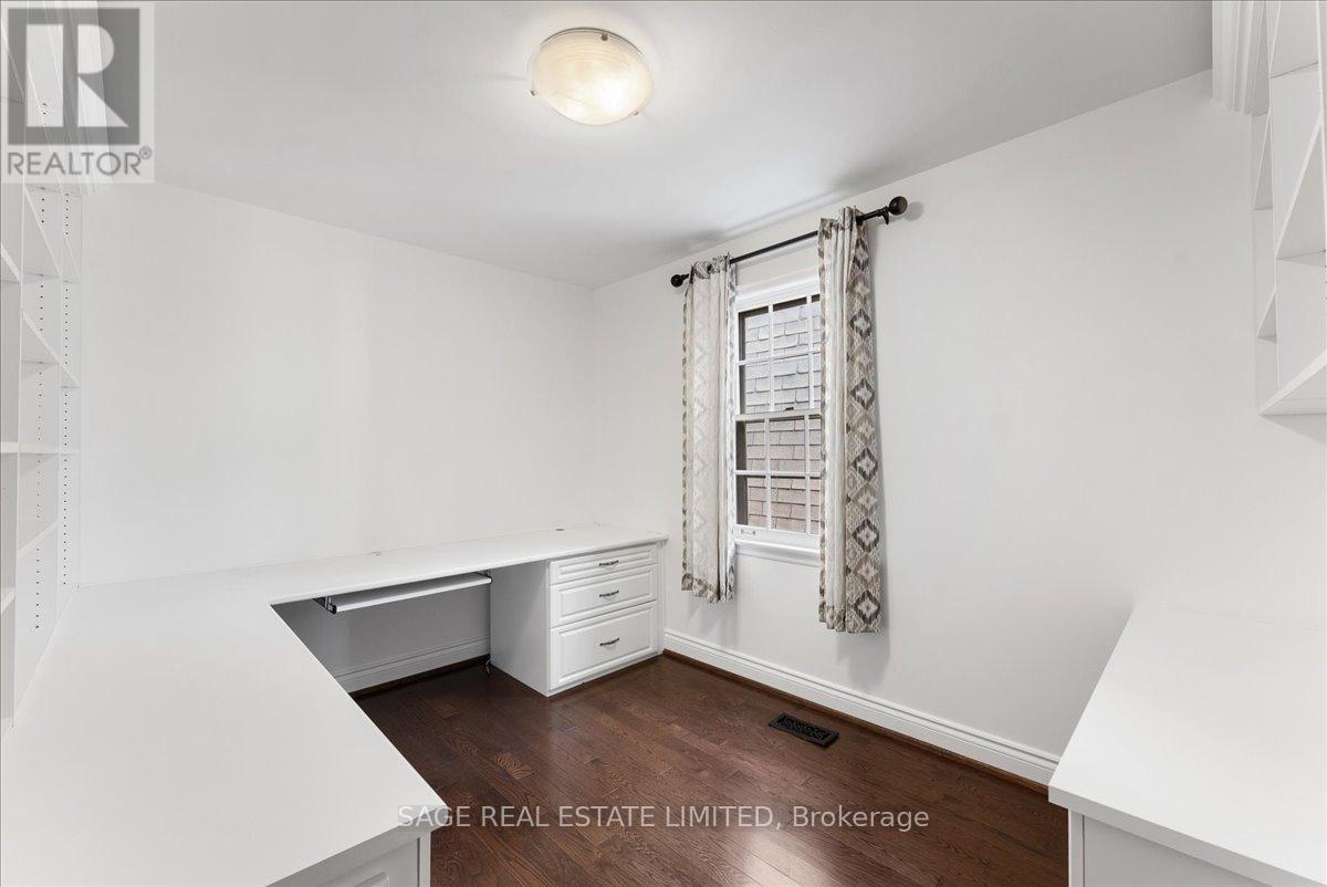 Photo 25 of 88 A Glen Road, Toronto ON