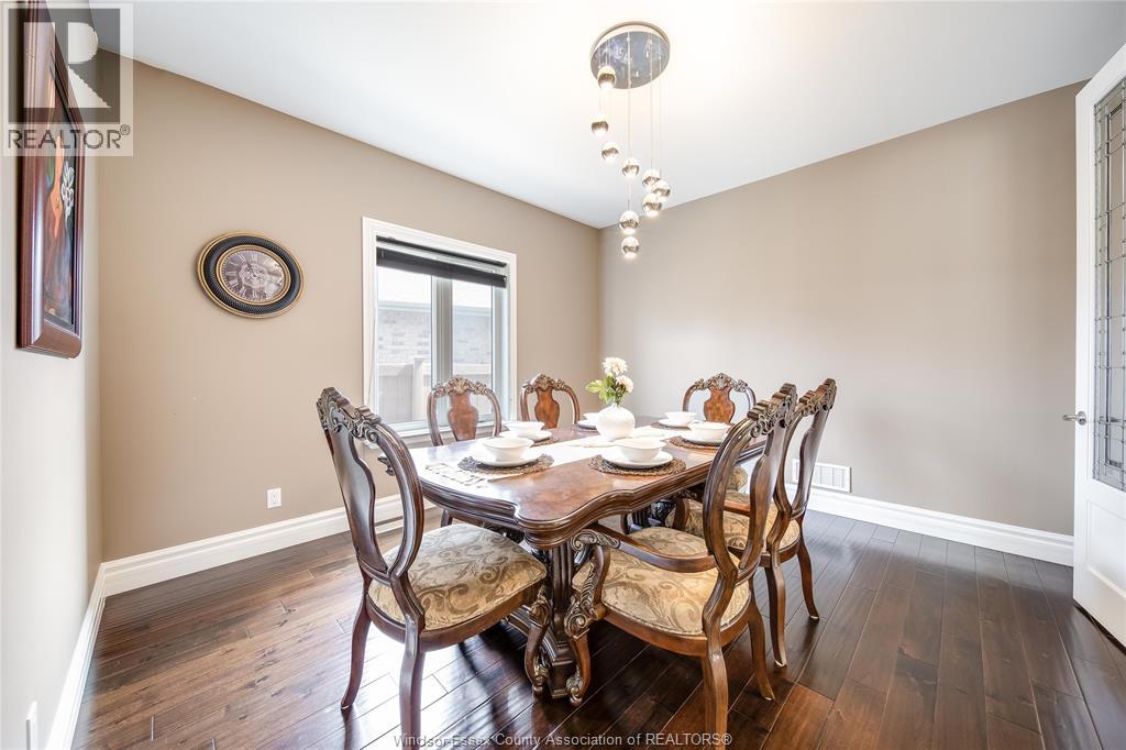 Photo 20 of 220 Selina, Lakeshore ON