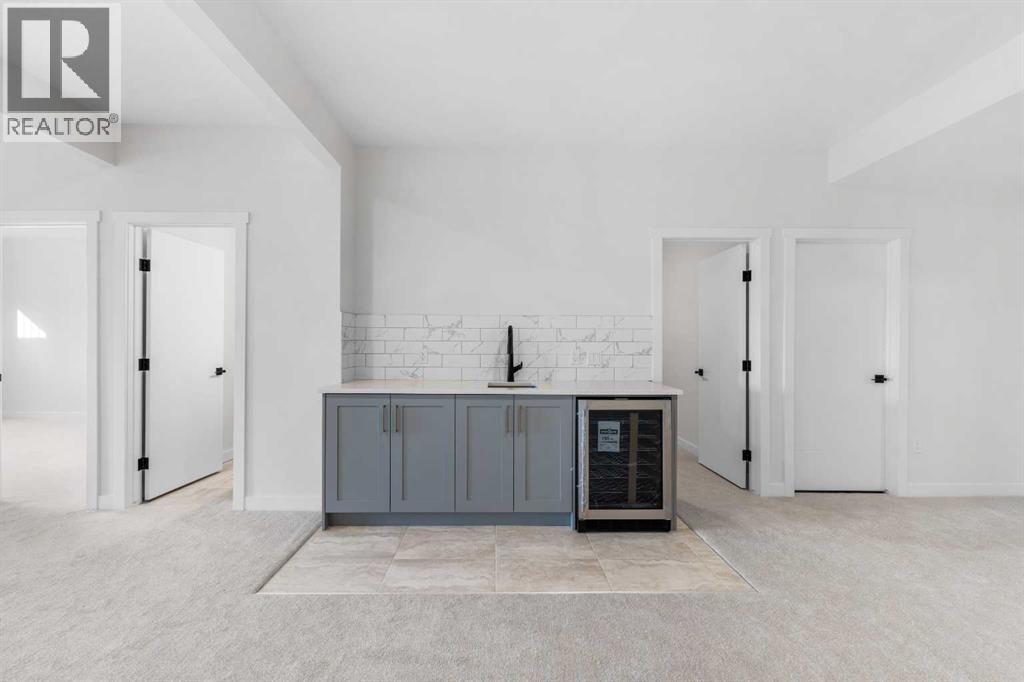 Photo 24 of 19 Wolf Crescent, Okotoks AB