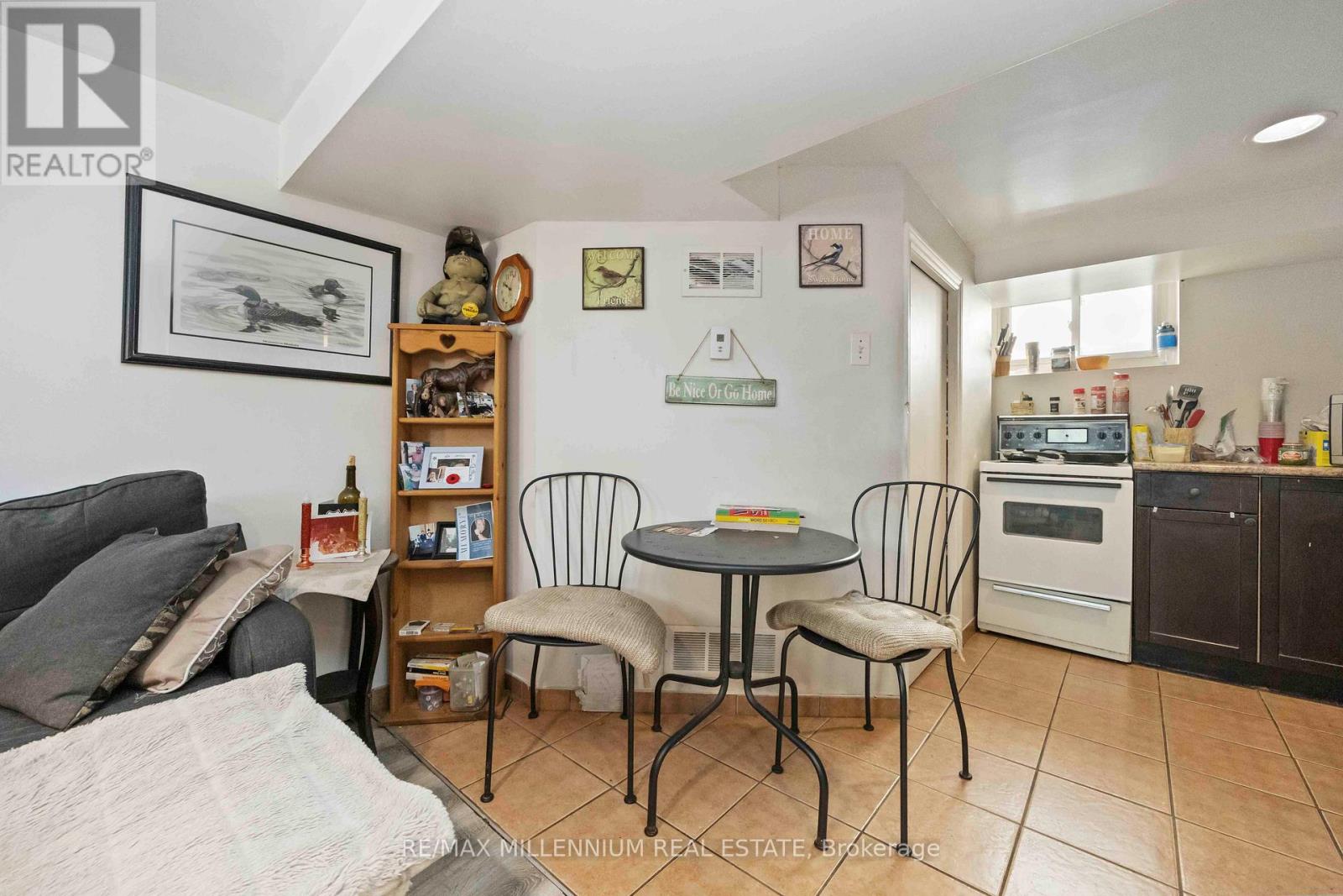 Photo 30 of 96 Phillip Avenue, Toronto ON