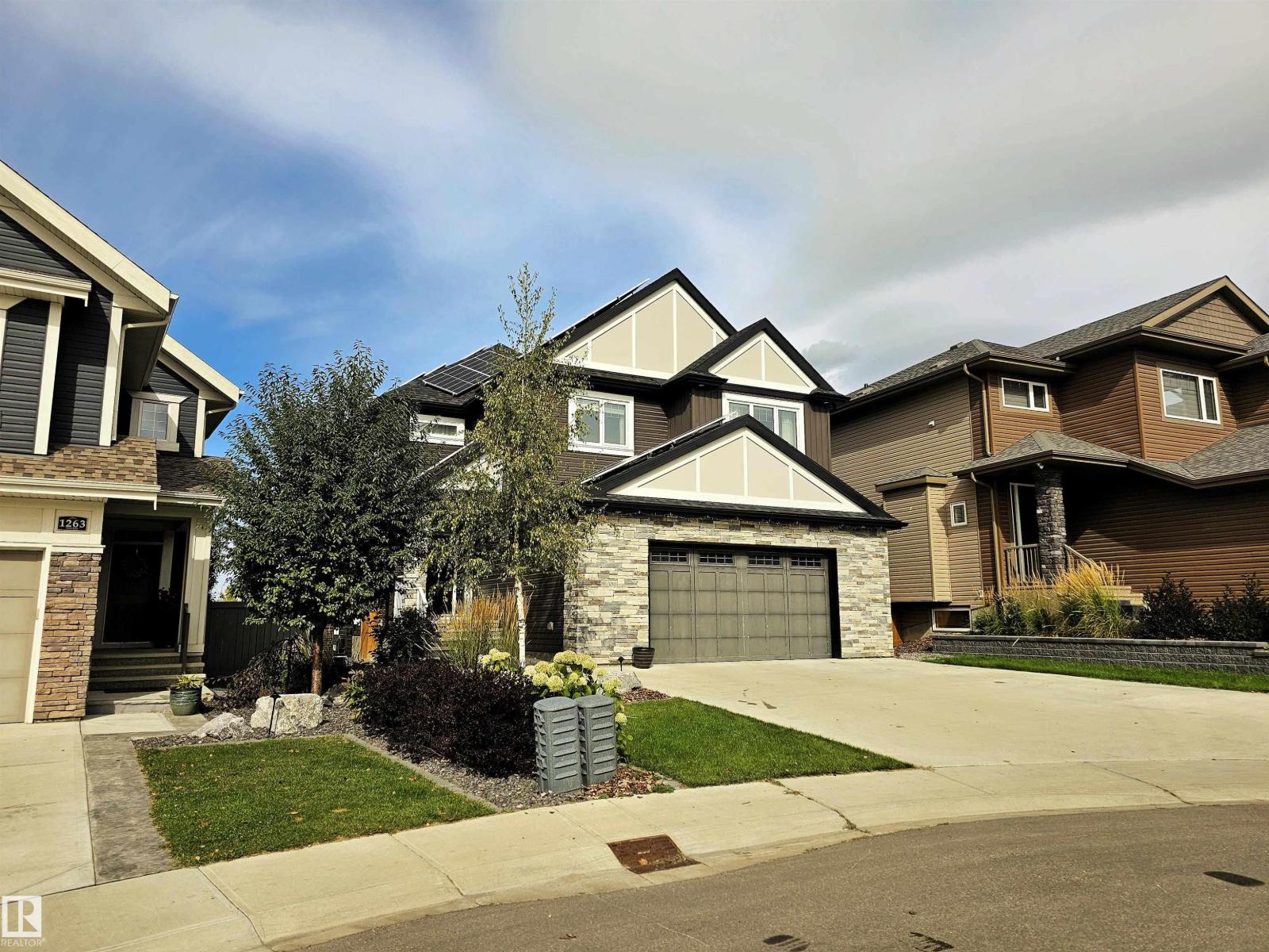 Photo 3 of 1265 Peregrine Terrace Nw, Edmonton AB