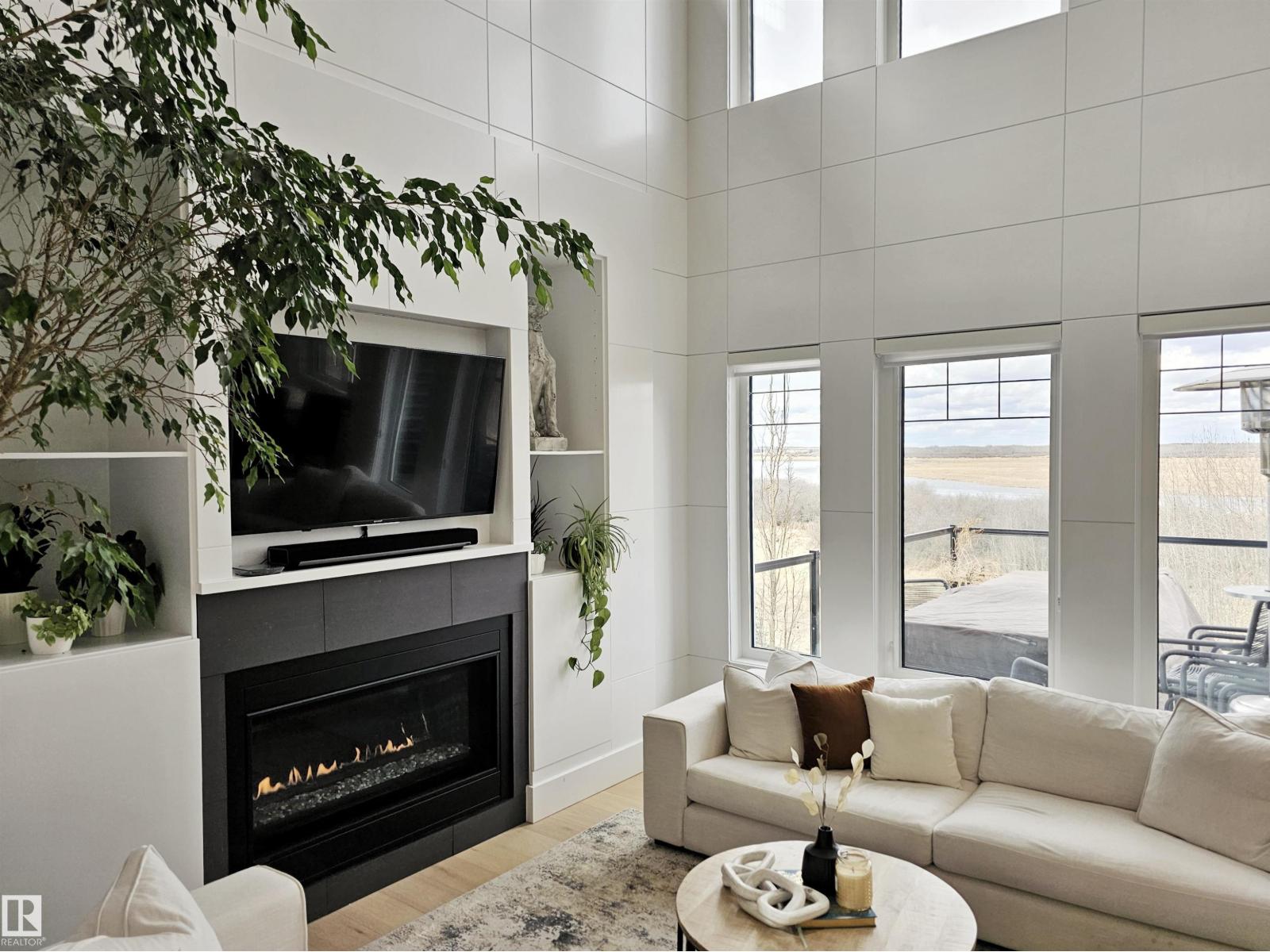 Photo 9 of 1265 Peregrine Terrace Nw, Edmonton AB