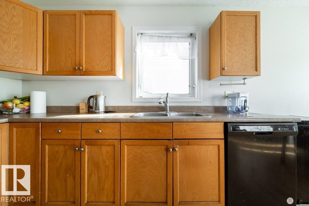 Photo 15 of 1677 Melrose Place Sw Sw, Edmonton AB