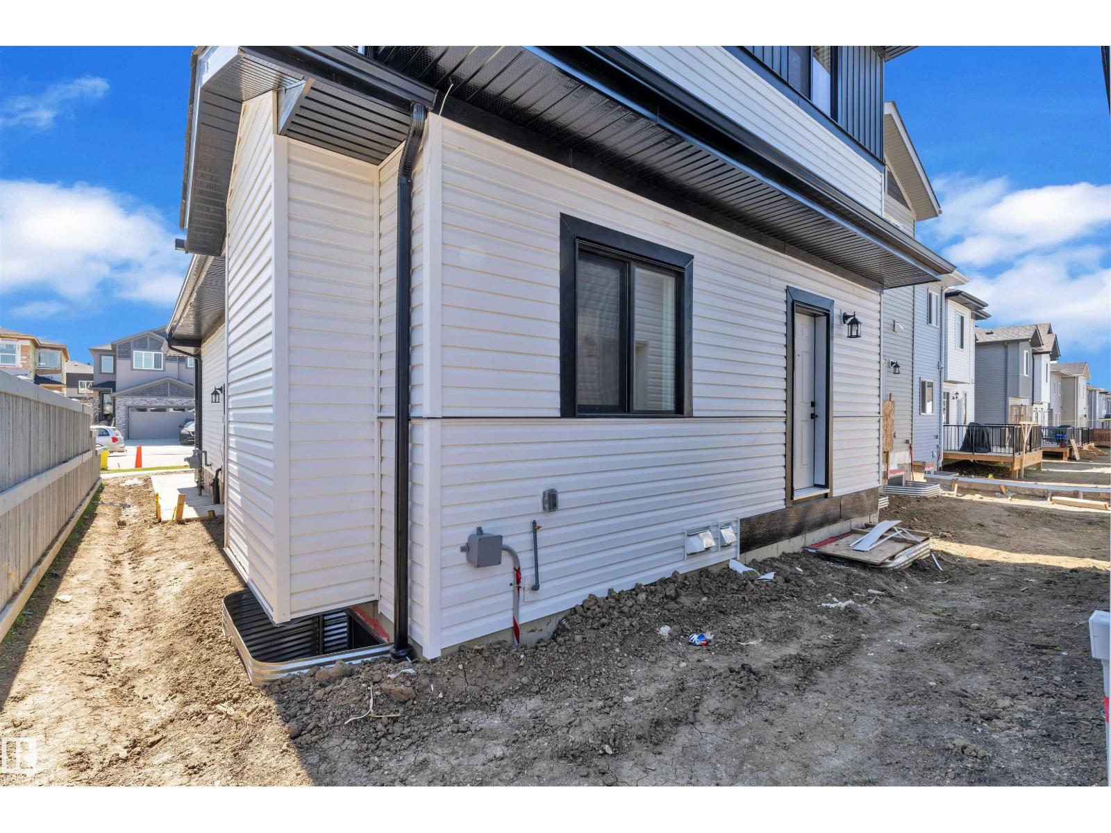 Photo 39 of 3502 42 Av, Beaumont AB