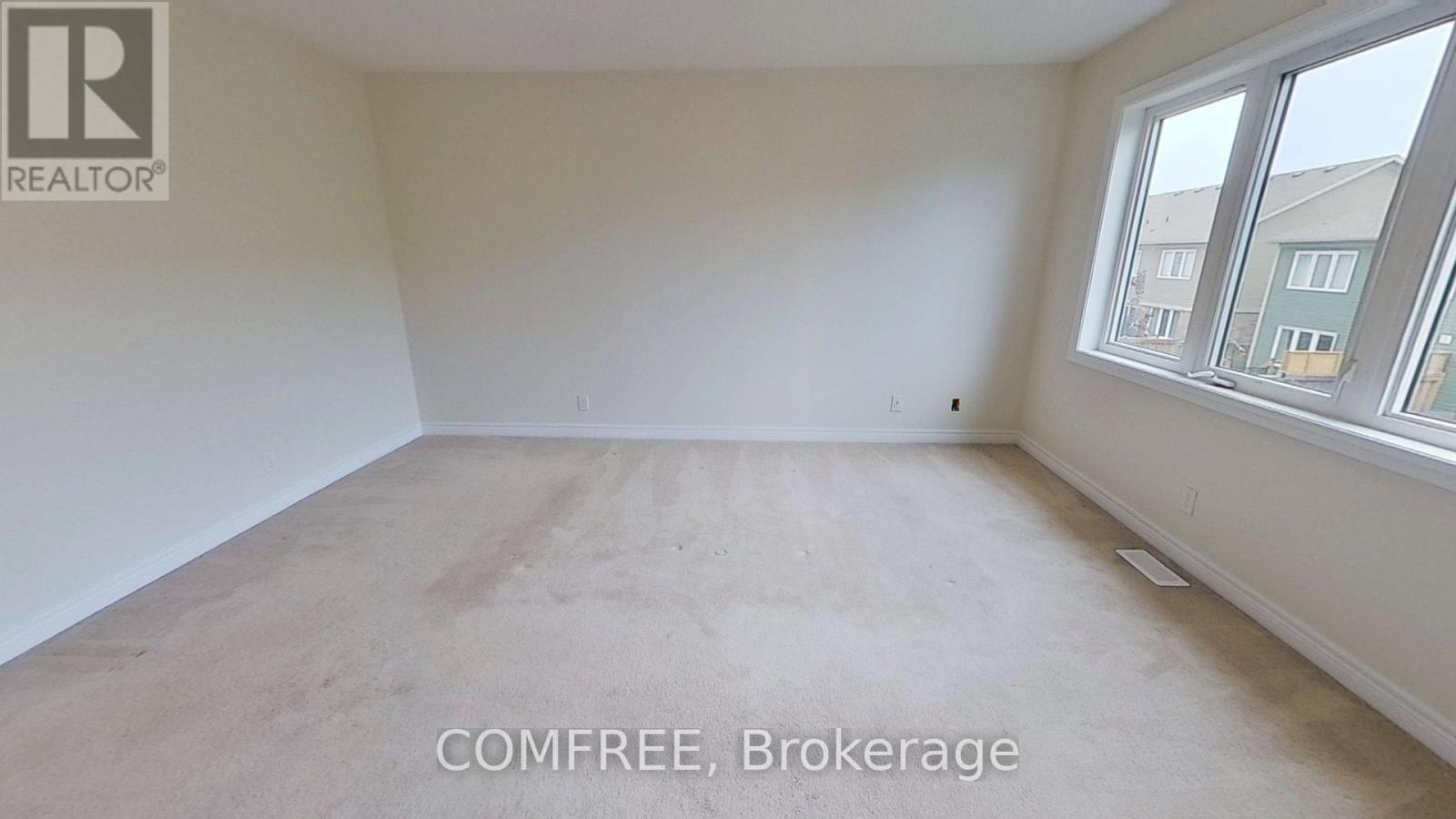 Photo 13 of 47 Nearco Crescent, Oshawa ON