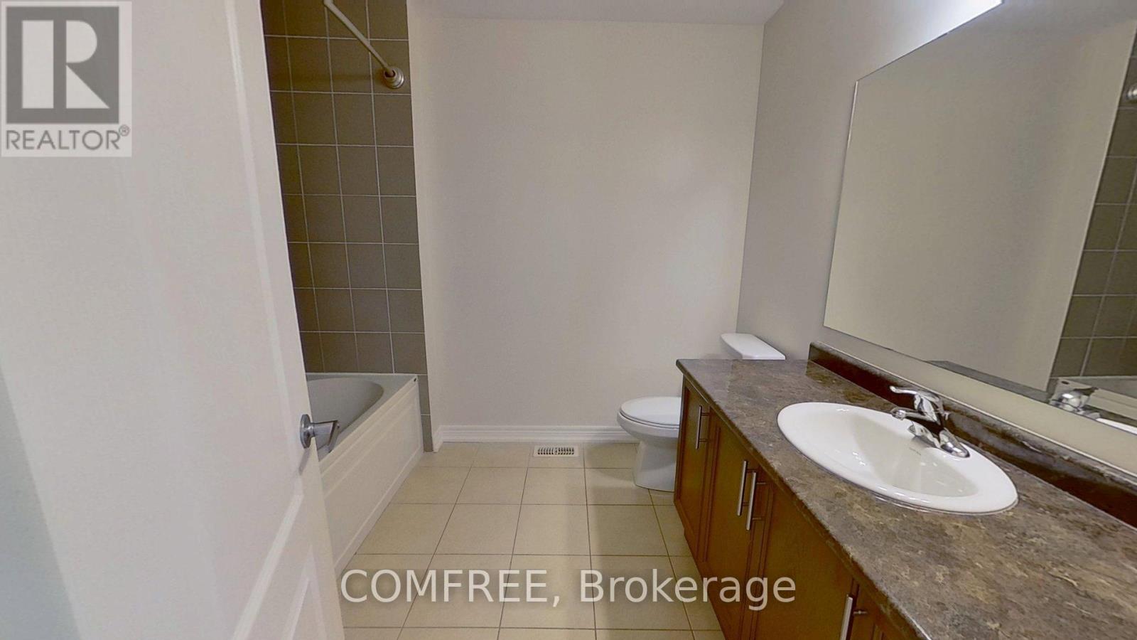 Photo 17 of 47 Nearco Crescent, Oshawa ON