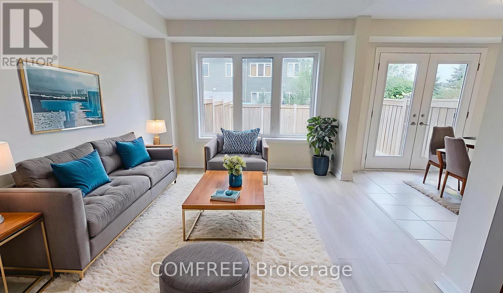Photo 3 of 47 Nearco Crescent, Oshawa ON