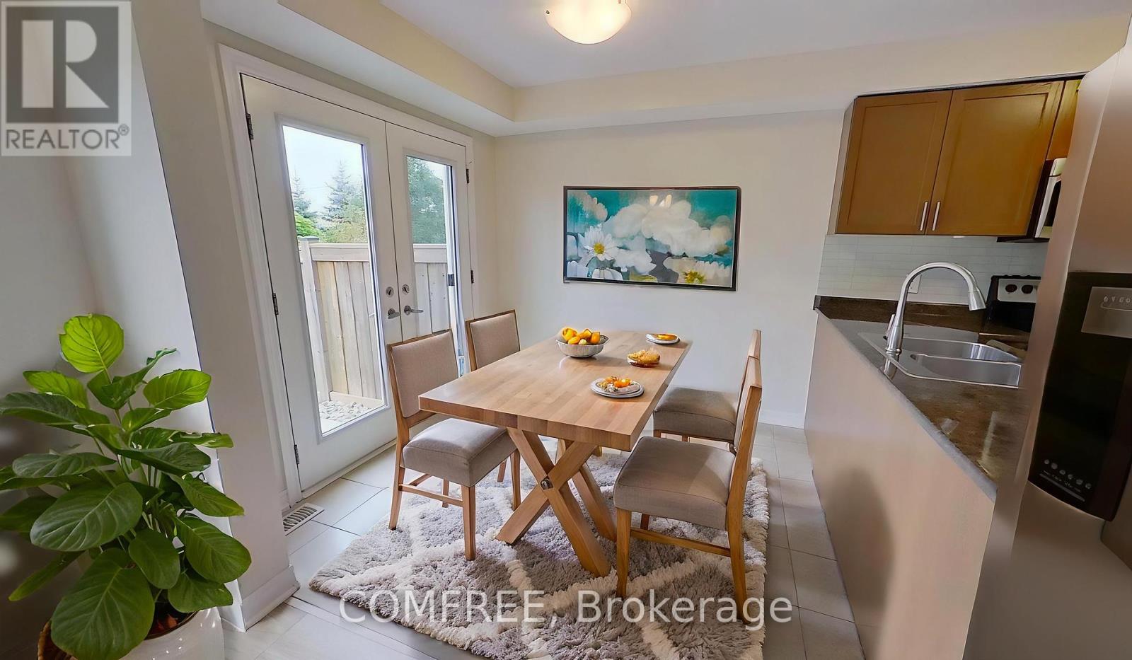 Photo 6 of 47 Nearco Crescent, Oshawa ON