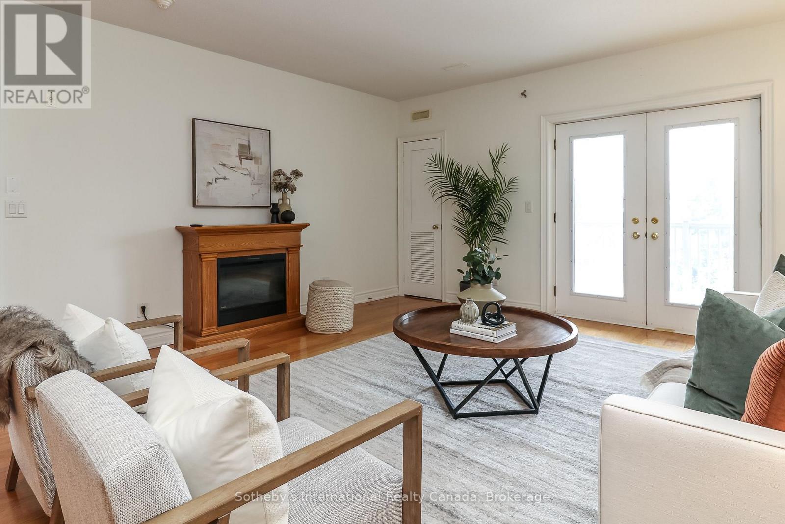 Photo 22 of 308 25 Beaver Street S, Blue Mountains ON