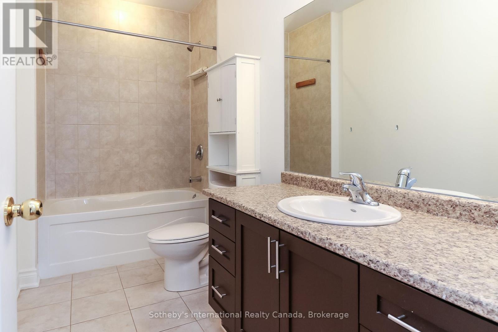 Photo 20 of 308 25 Beaver Street S, Blue Mountains ON