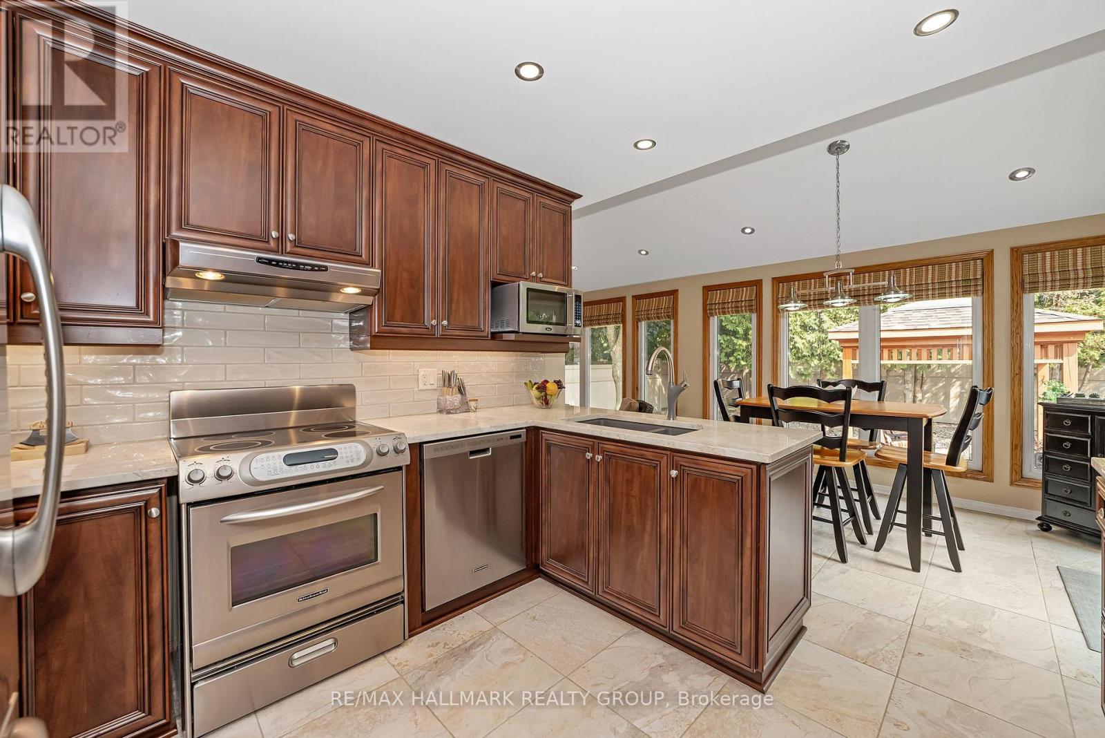 Photo 29 of 41 Claudet Crescent, Ottawa ON