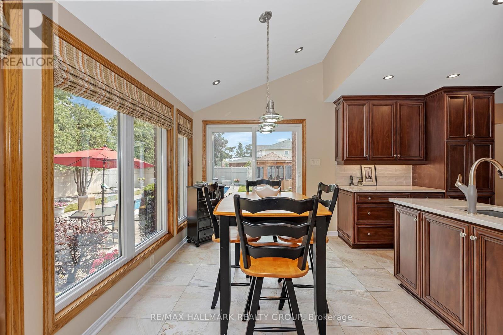 Photo 42 of 41 Claudet Crescent, Ottawa ON