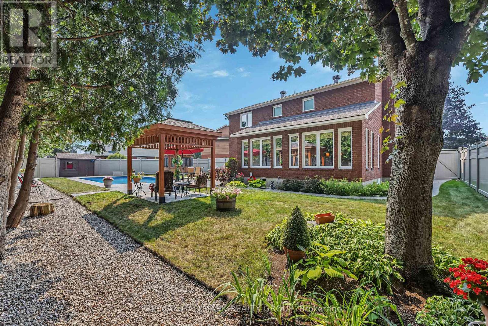 Photo 27 of 41 Claudet Crescent, Ottawa ON