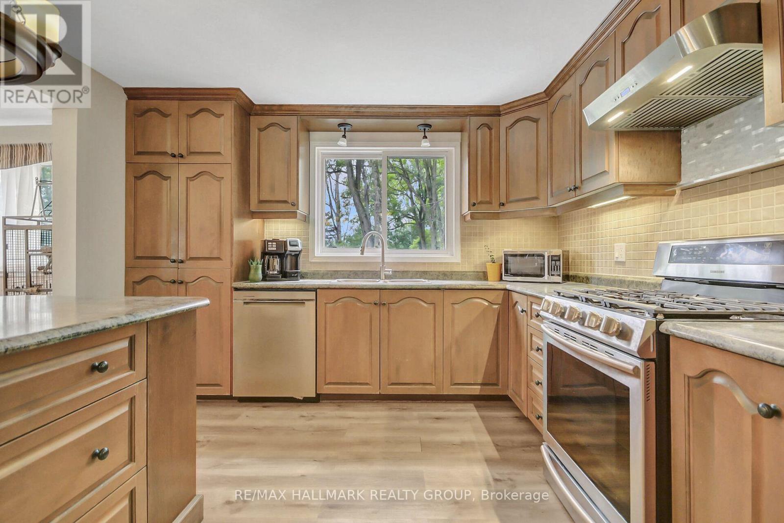 Photo 16 of 3875 Indian Creek Road, Clarencerockland ON