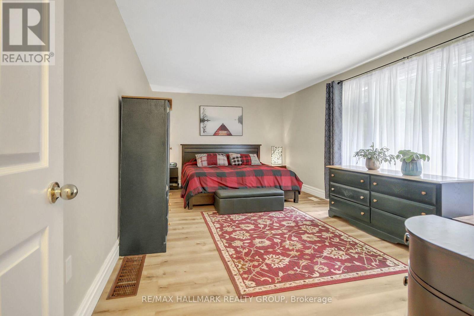 Photo 38 of 3875 Indian Creek Road, Clarencerockland ON