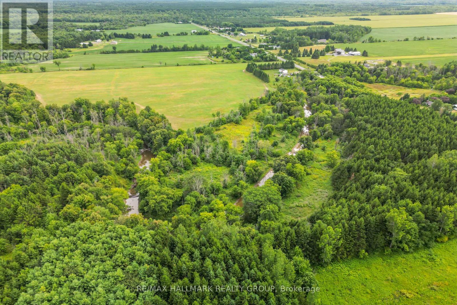 Photo 25 of 3875 Indian Creek Road, Clarencerockland ON