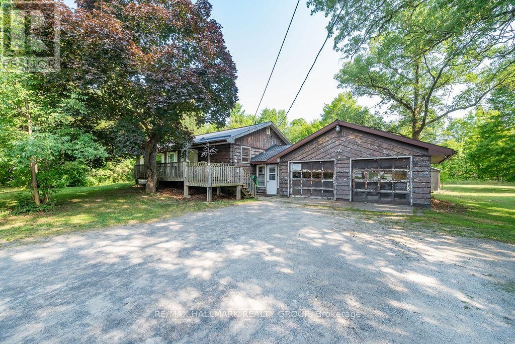 Photo 2 of 768 Russett Drive, Mcnab Braeside ON