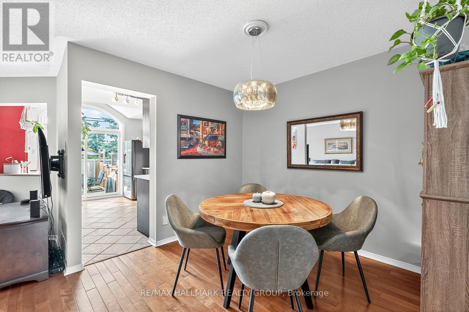 Photo 29 of 6212 Arbourwood Drive, Ottawa ON