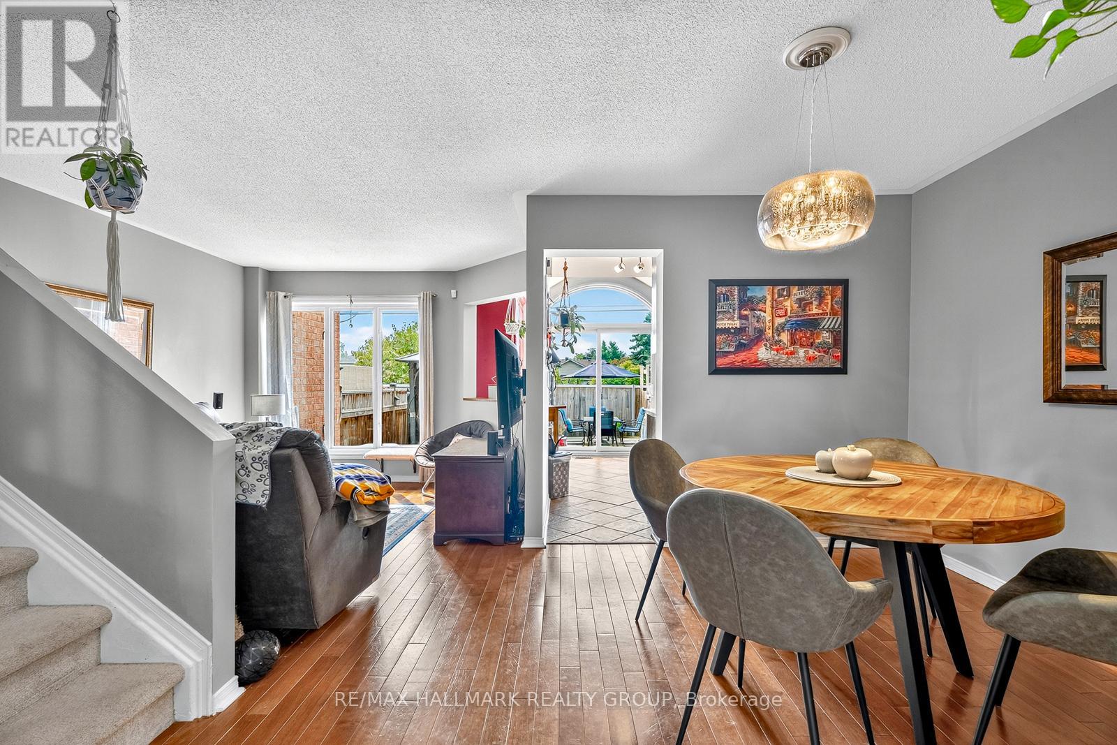 Photo 24 of 6212 Arbourwood Drive, Ottawa ON