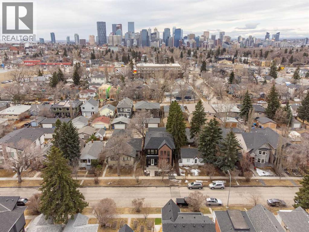 Single Family House for Sale in   Avenue NW Mount Pleasant Calgary 