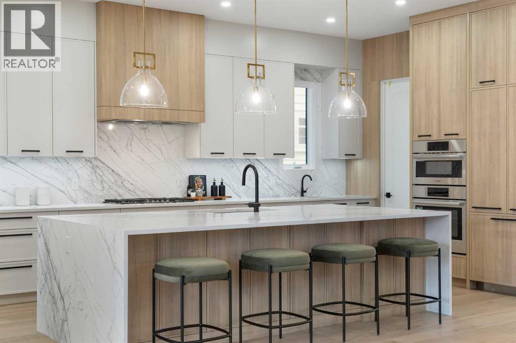 Single Family House for Sale in   Avenue NW Mount Pleasant Calgary 