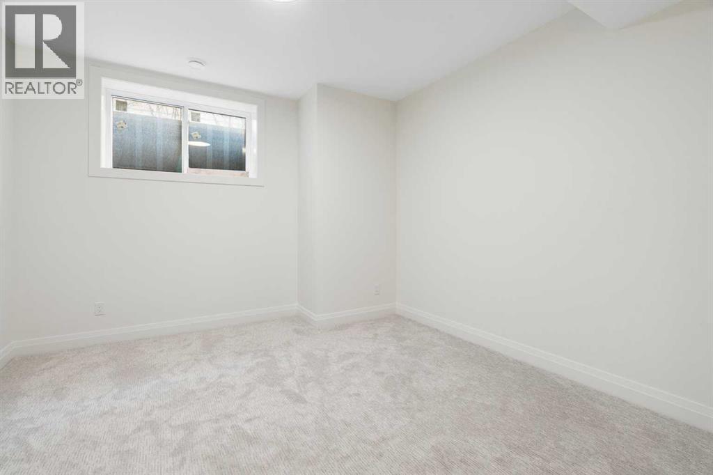 Single Family House for Sale in   Avenue NW Mount Pleasant Calgary 