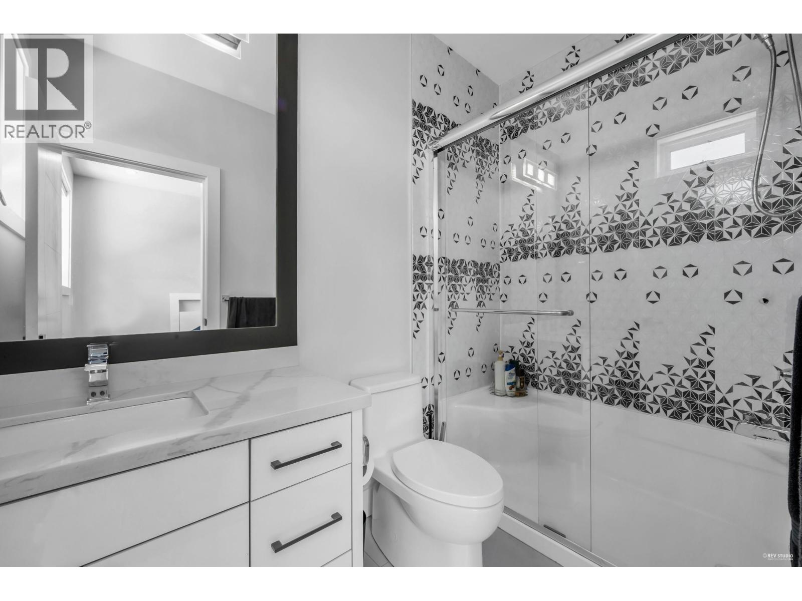 Photo 21 of 11700 Mellis Drive, Richmond BC
