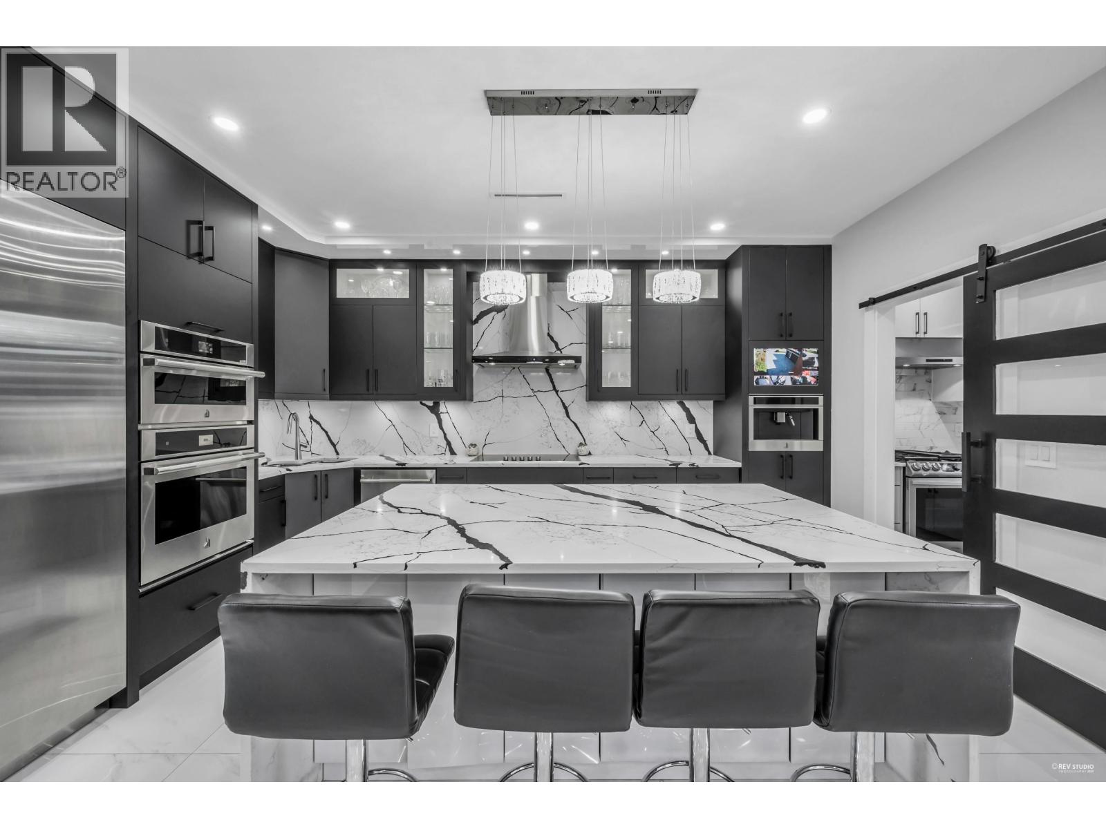 Photo 8 of 11700 Mellis Drive, Richmond BC