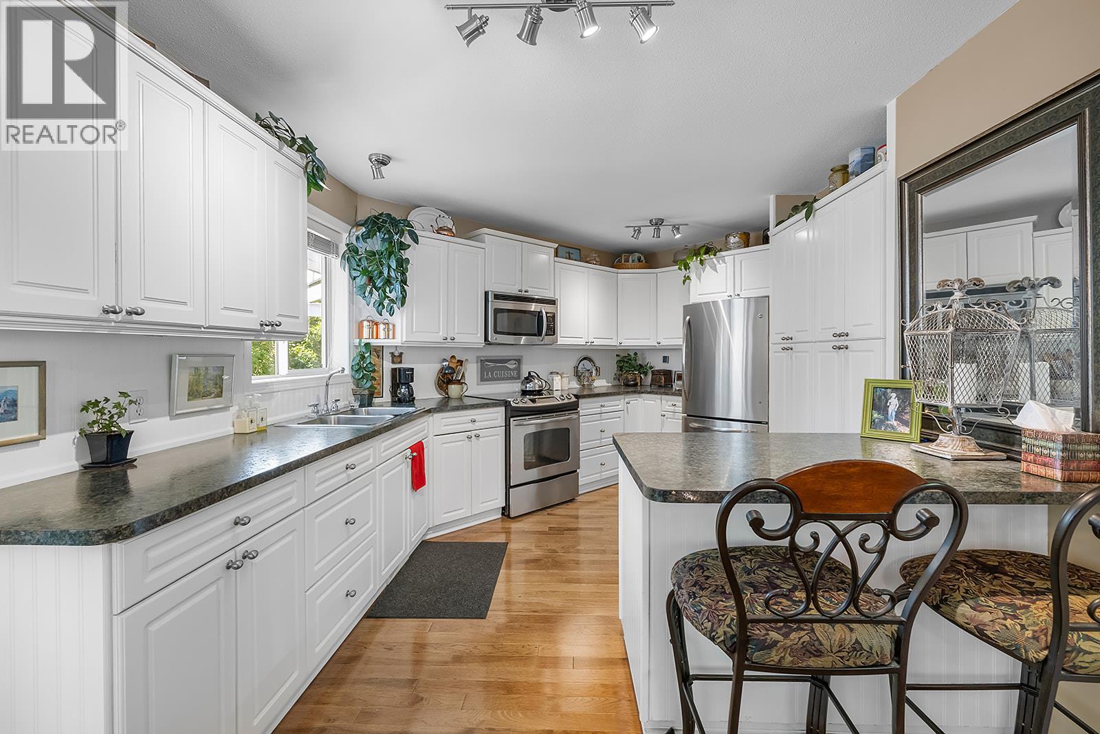 Photo 53 of 1243 8 Avenue N, Creston BC