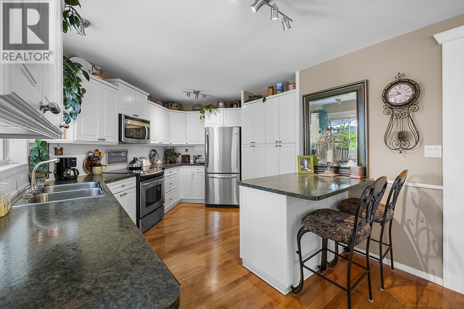 Photo 45 of 1243 8 Avenue N, Creston BC