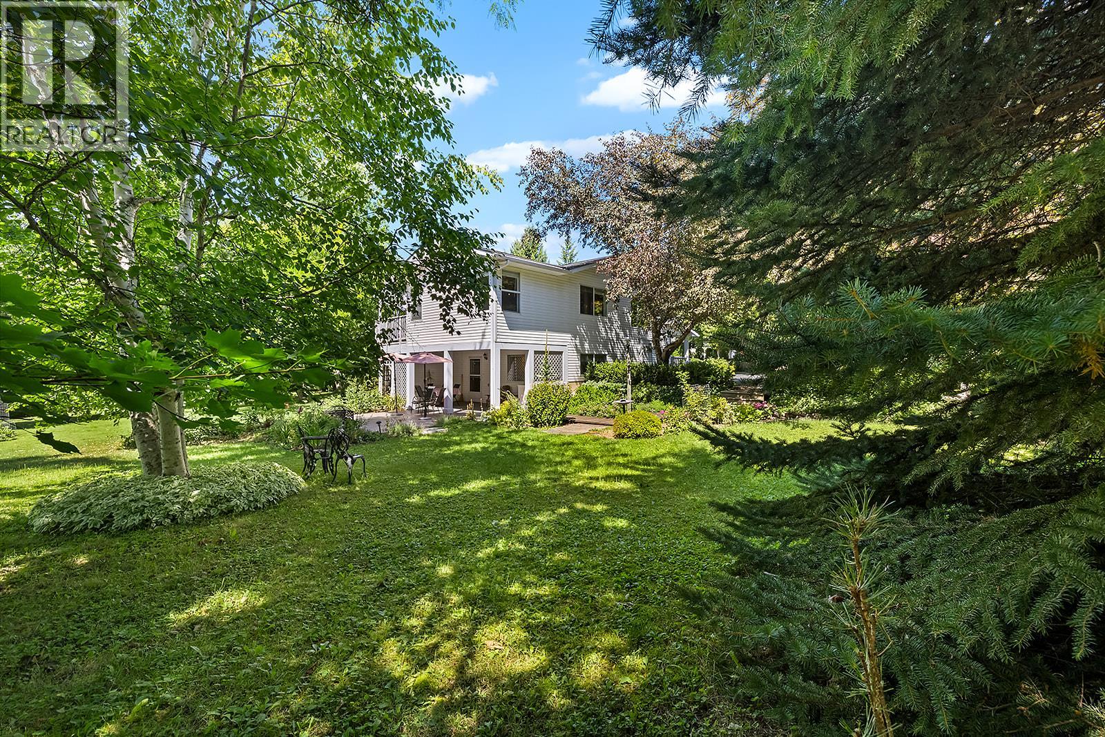 Photo 41 of 1243 8 Avenue N, Creston BC