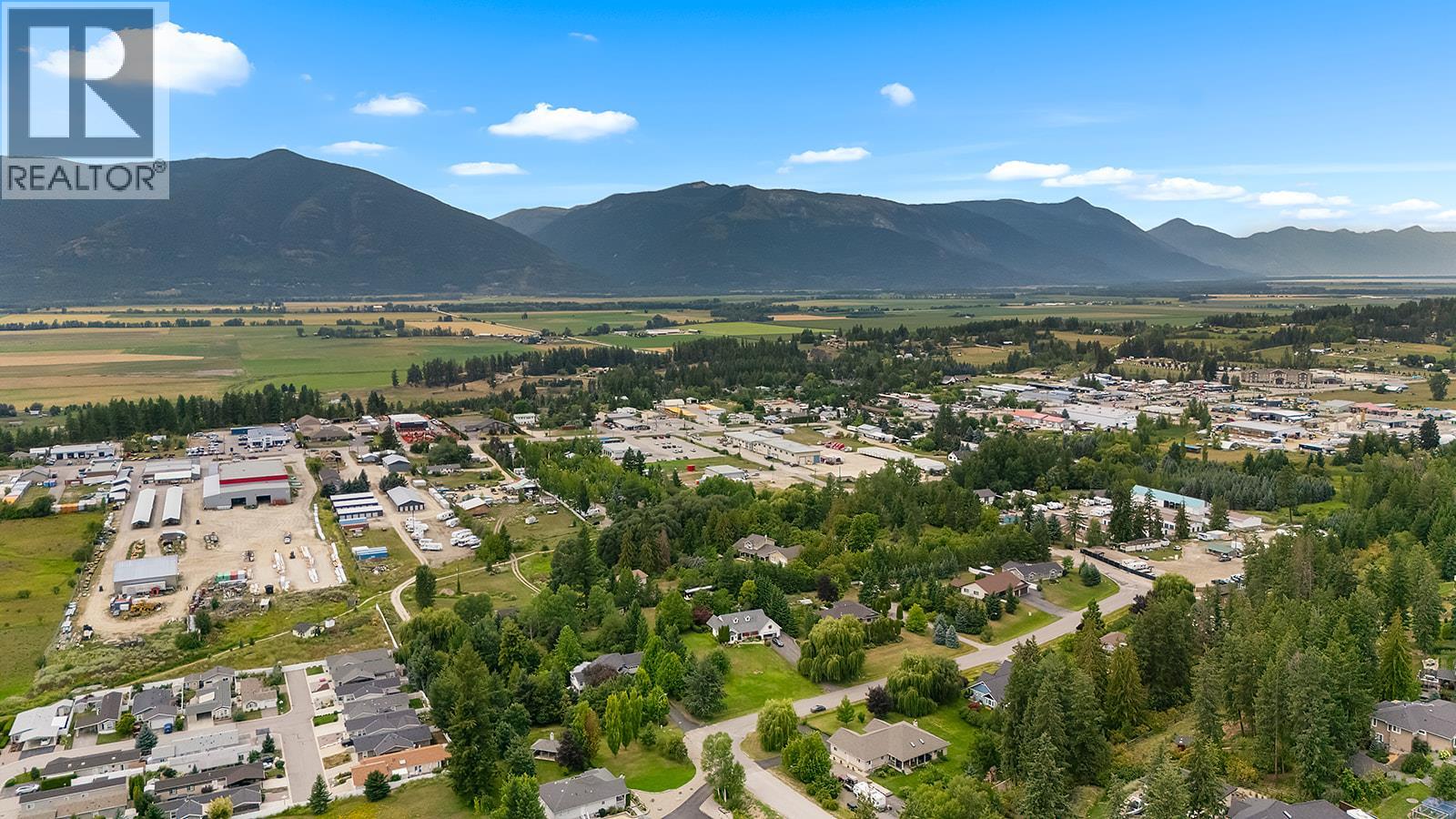 Photo 14 of 1243 8 Avenue N, Creston BC