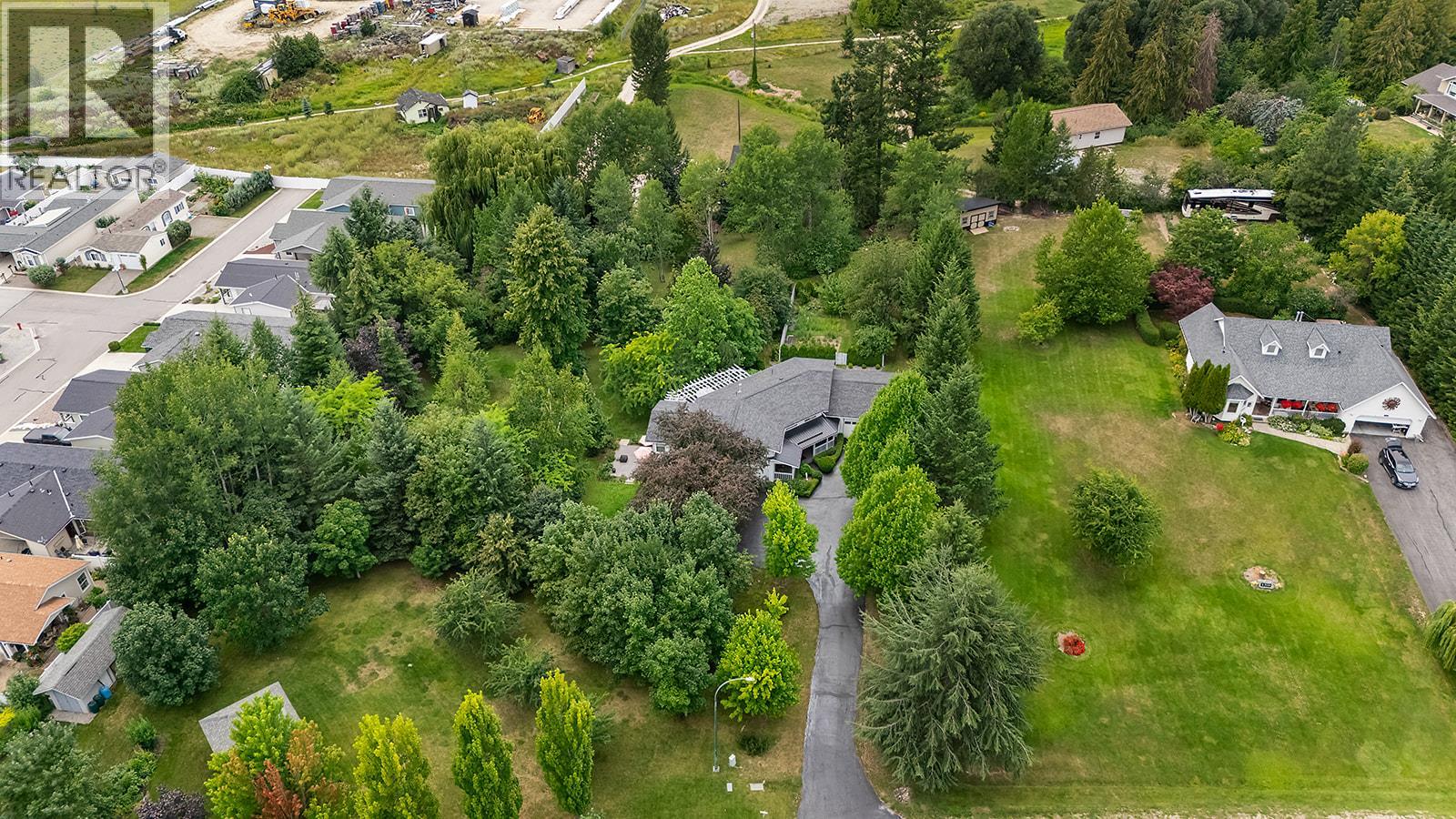 Photo 50 of 1243 8 Avenue N, Creston BC