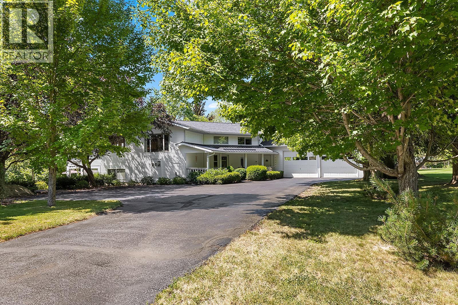 Photo 34 of 1243 8 Avenue N, Creston BC