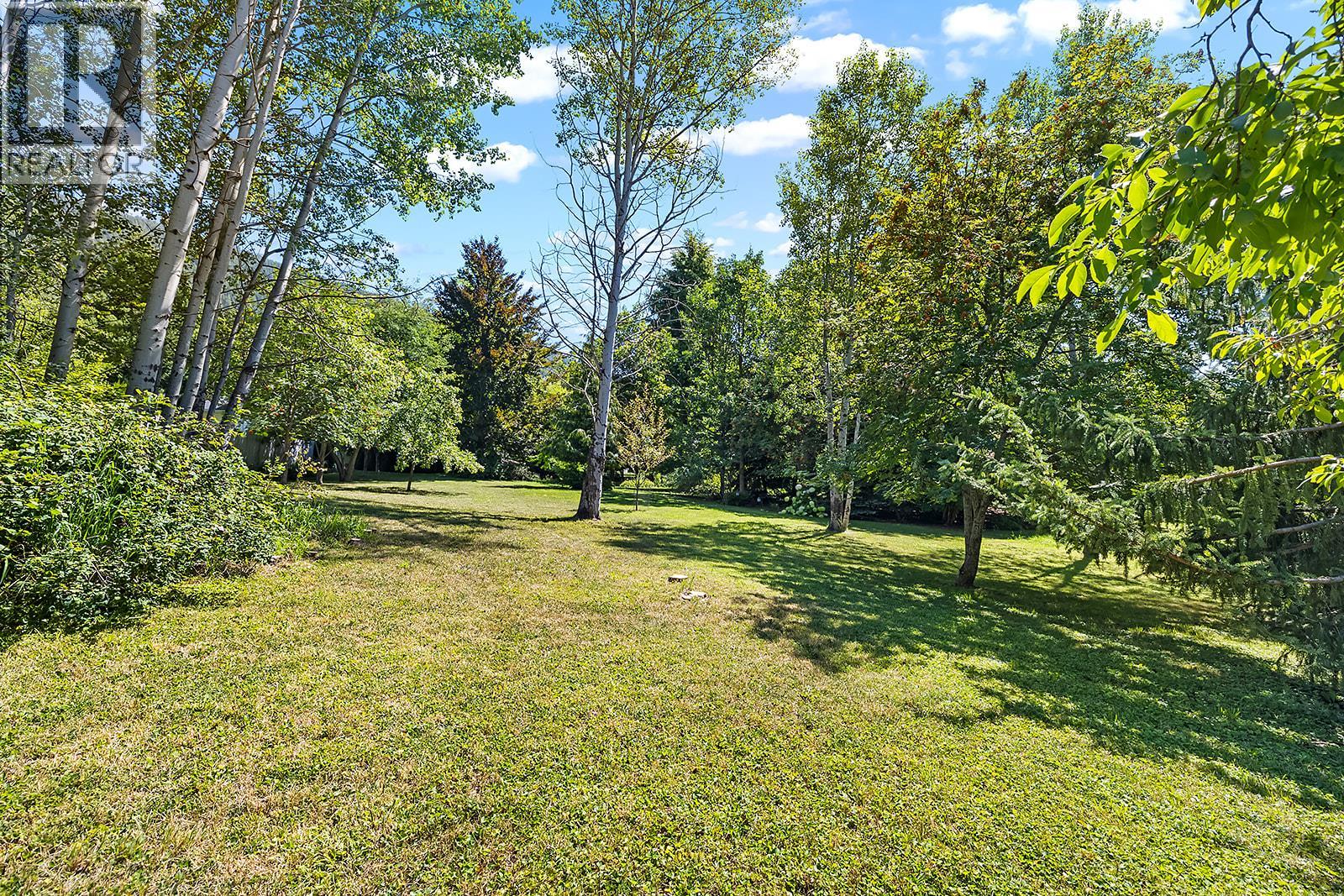 Photo 22 of 1243 8 Avenue N, Creston BC