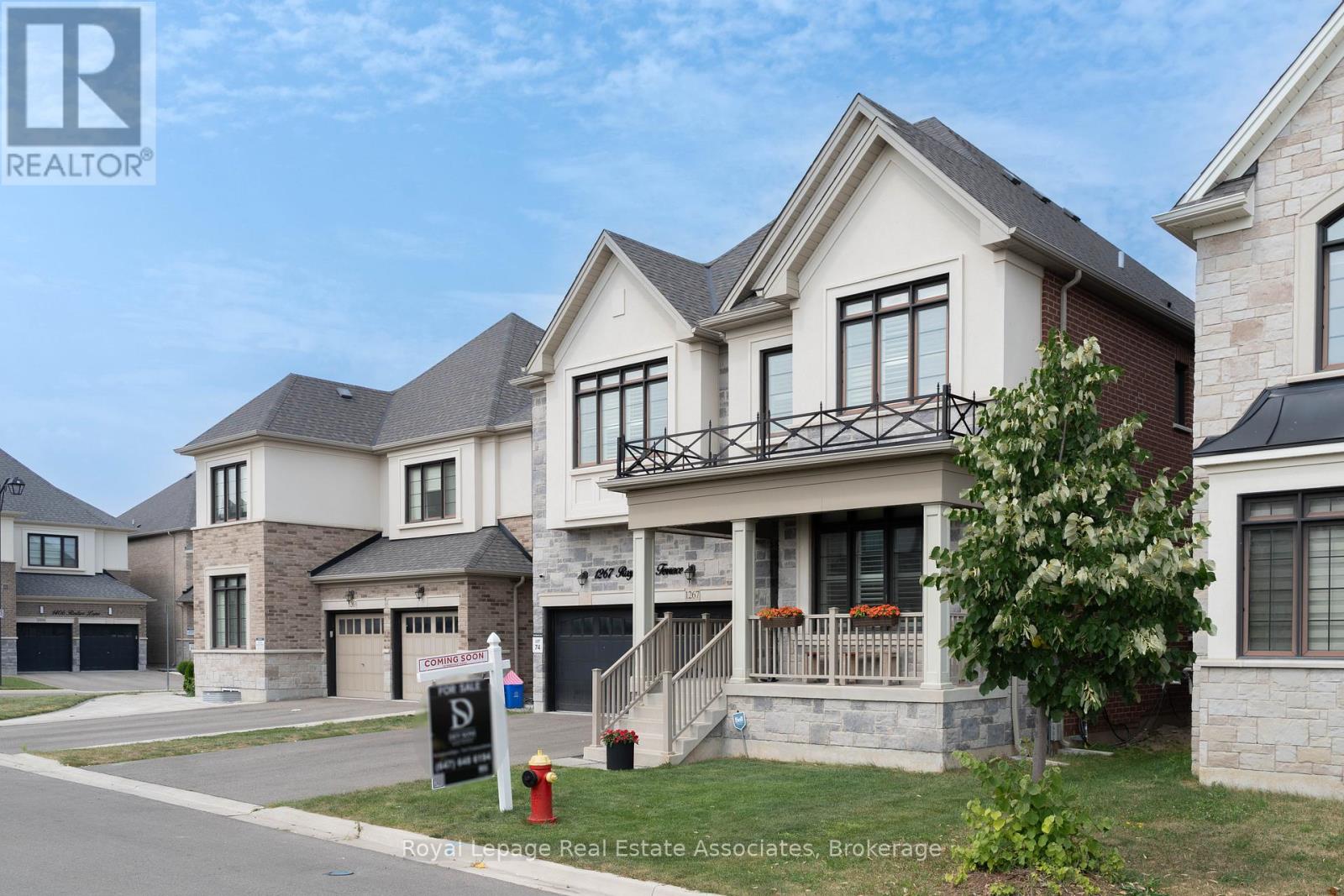 Photo 2 of 1267 Raspberry Terrace, Milton ON