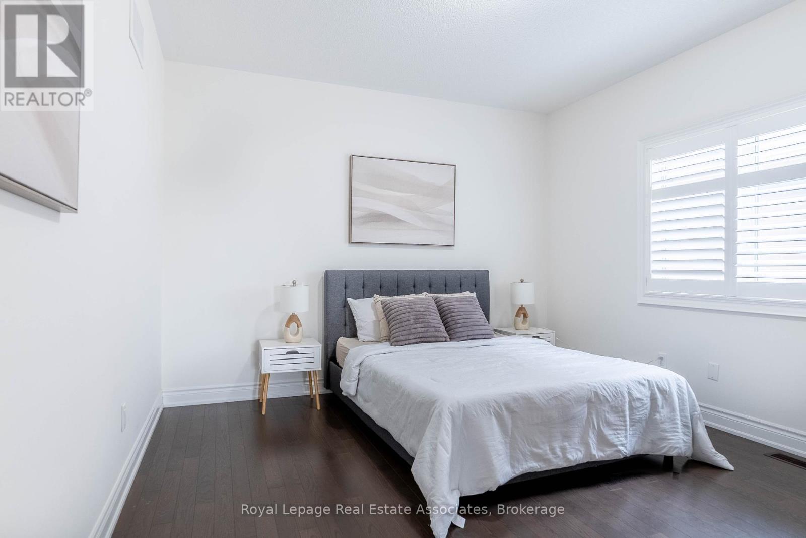 Photo 26 of 1267 Raspberry Terrace, Milton ON