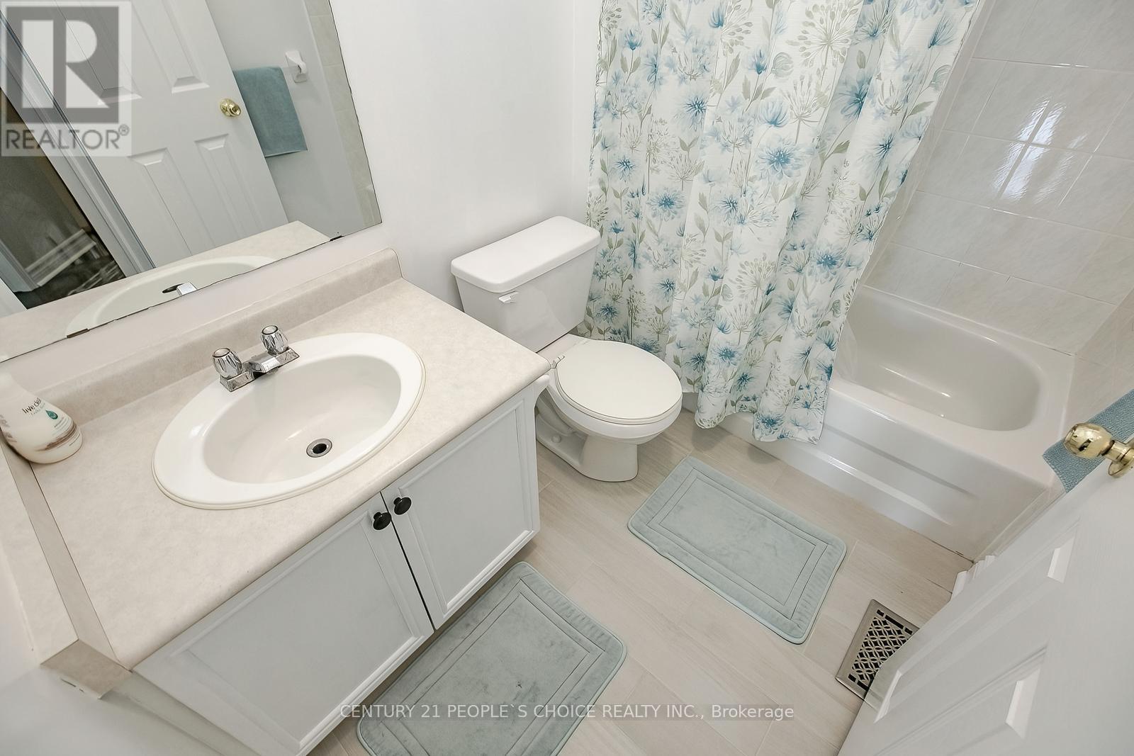 Photo 40 of 27 Caruso Drive, Brampton ON