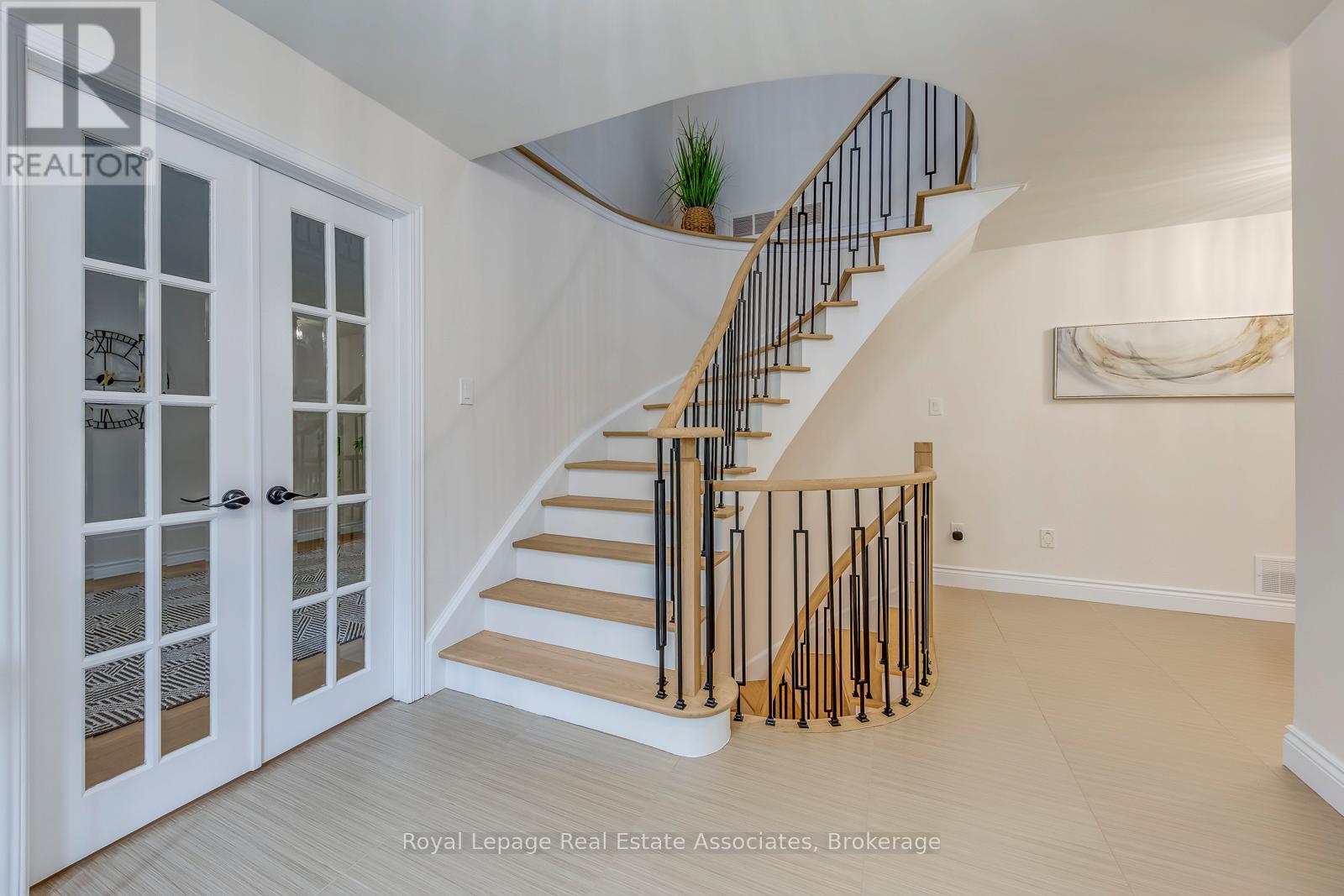 Photo 26 of 688 Fieldstone Road, Mississauga ON