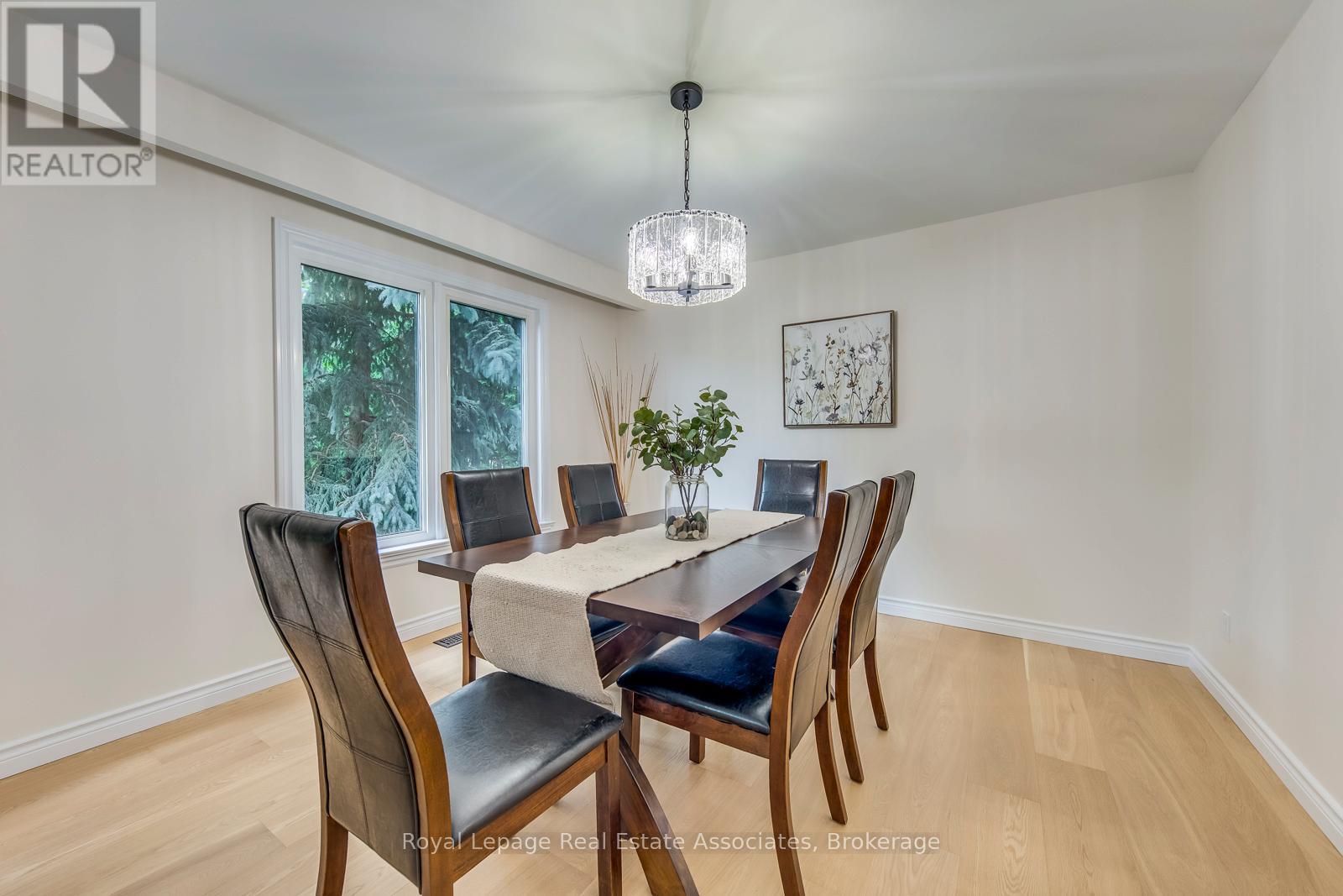 Photo 1 of 688 Fieldstone Road, Mississauga ON