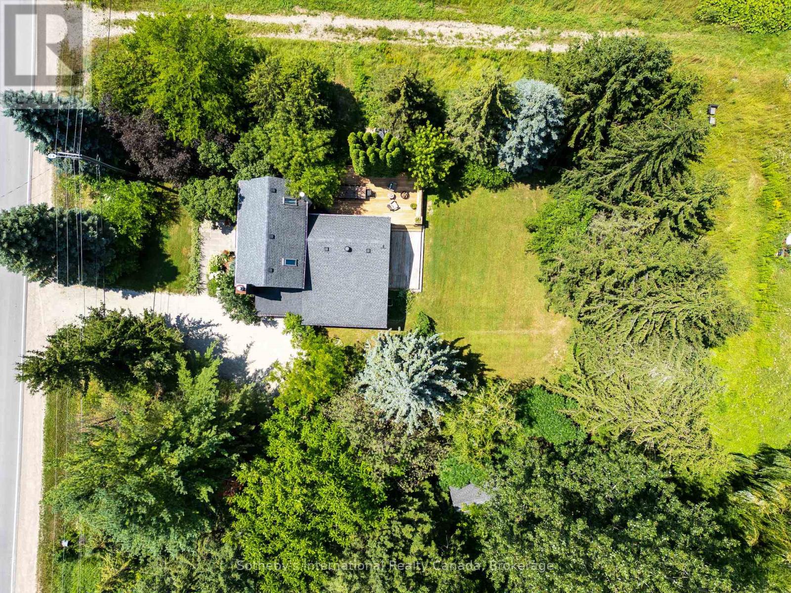 Photo 33 of 119 Matilda Street, Blue Mountains ON