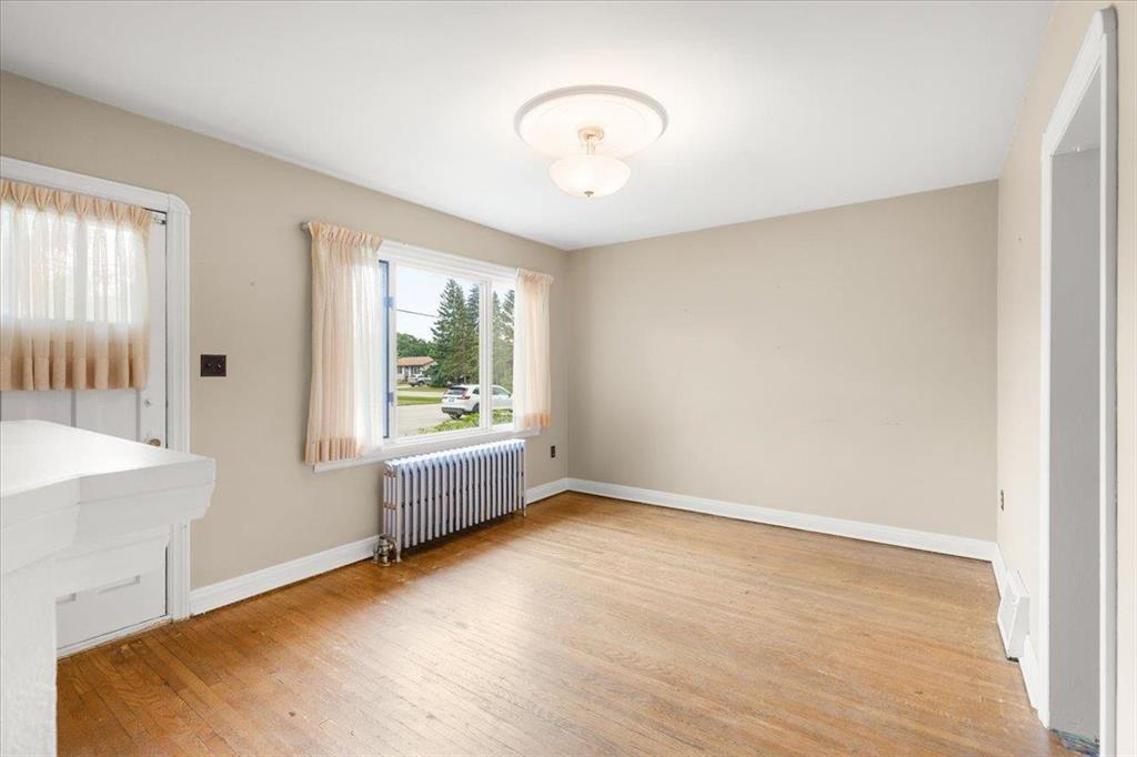 Photo 13 of 598 Gillespie Street, Dugald MB