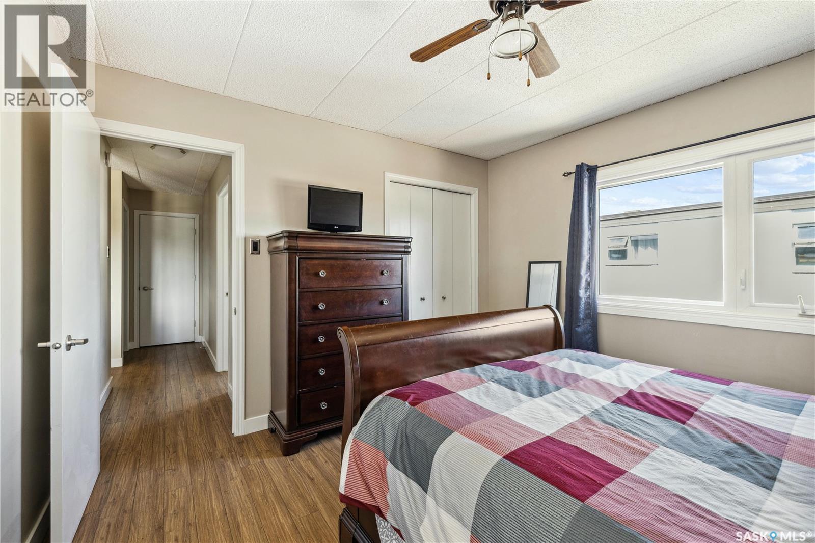 Photo 9 of 18 405 Lorne Street N, Regina SK