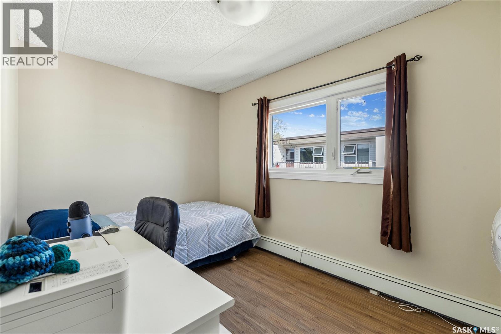 Photo 7 of 18 405 Lorne Street N, Regina SK