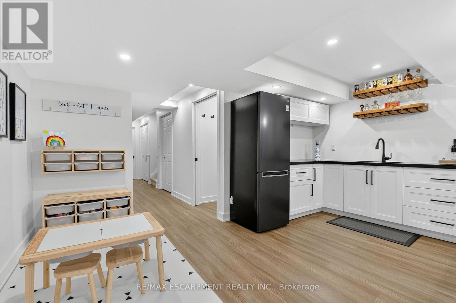 Photo 34 of 117 Wimberly Avenue, Hamilton ON