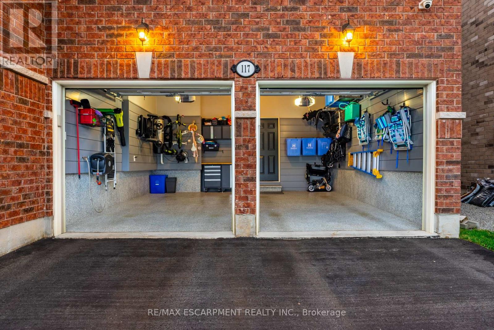 Photo 41 of 117 Wimberly Avenue, Hamilton ON