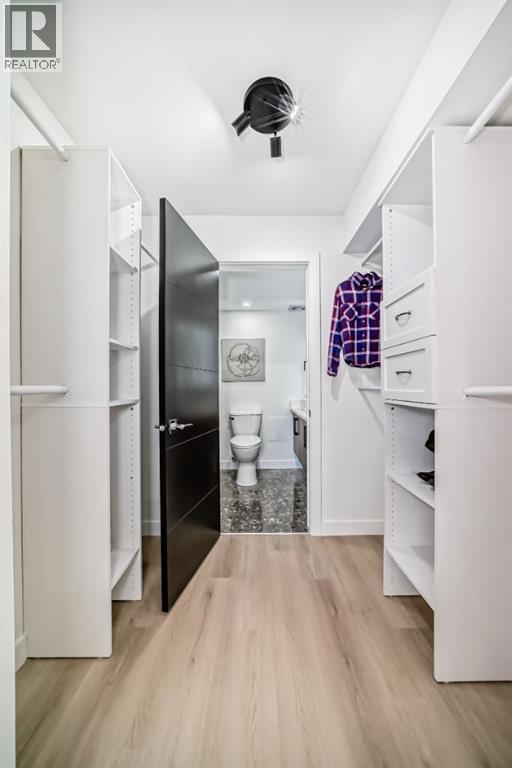 Single Family House for Sale in    Avenue SW Mission Calgary 
