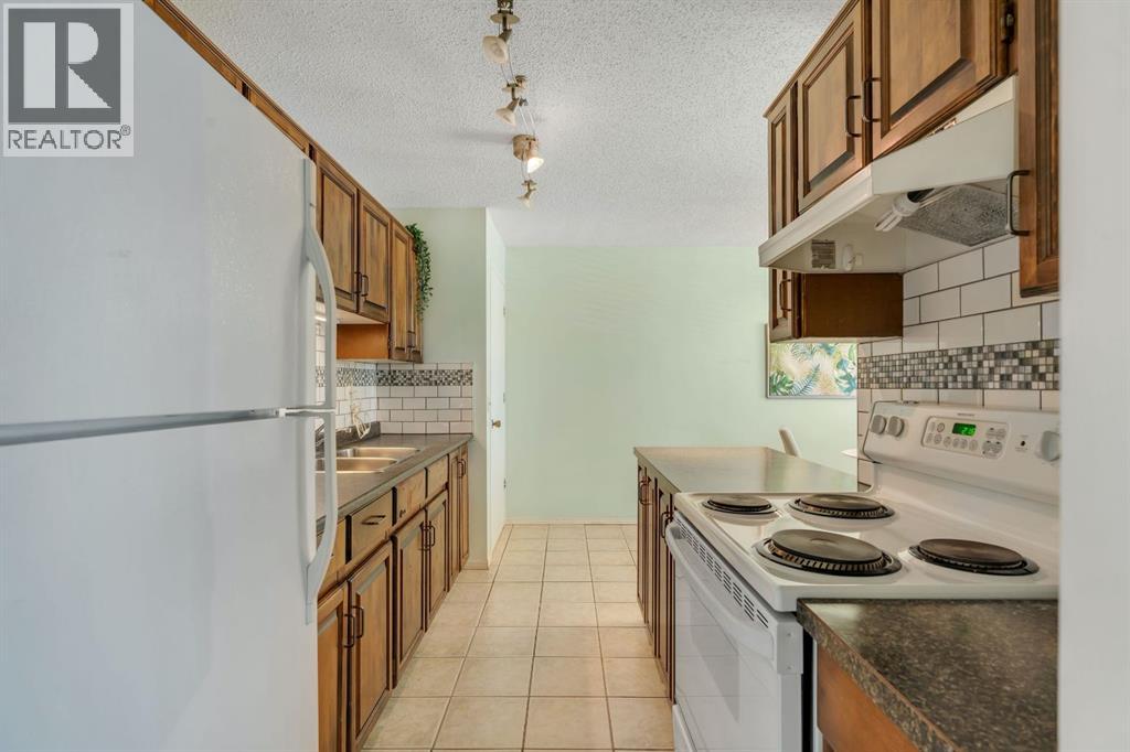 Single Family House Bungalow for Sale in  Falshire Way NE Falconridge Calgary 